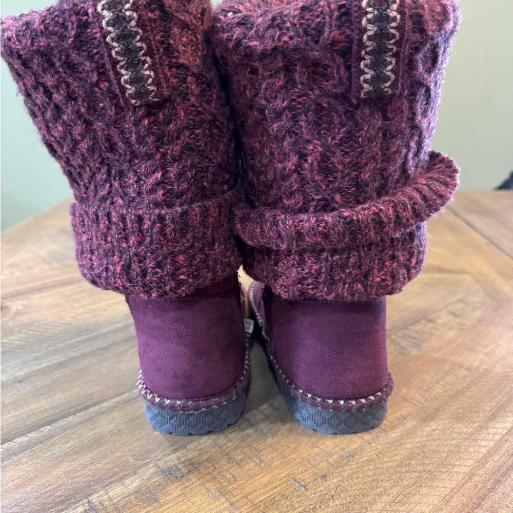 Muk Luks Women’s Burgundy Jackie Knit Faux Suede Mid-Calf Boots Size 9 - Picture 11 of 15